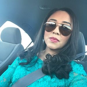 Meet your Posher, Diana